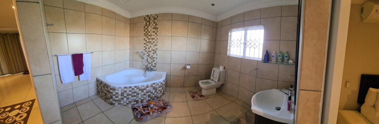 Illovo Beach House Amanzimtoti Exterior foto